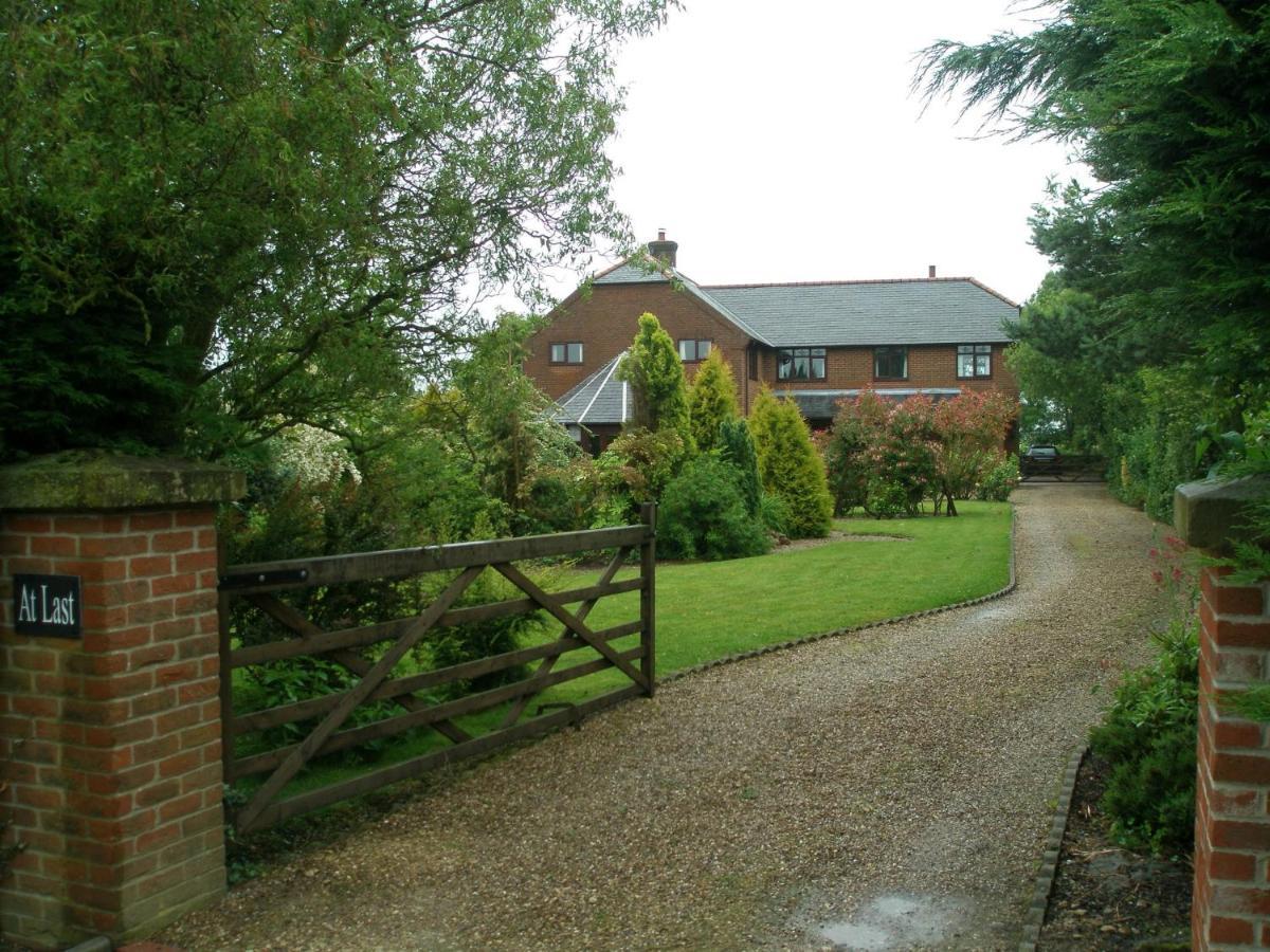 At Last Bed&Breakfast Edlington Exterior foto